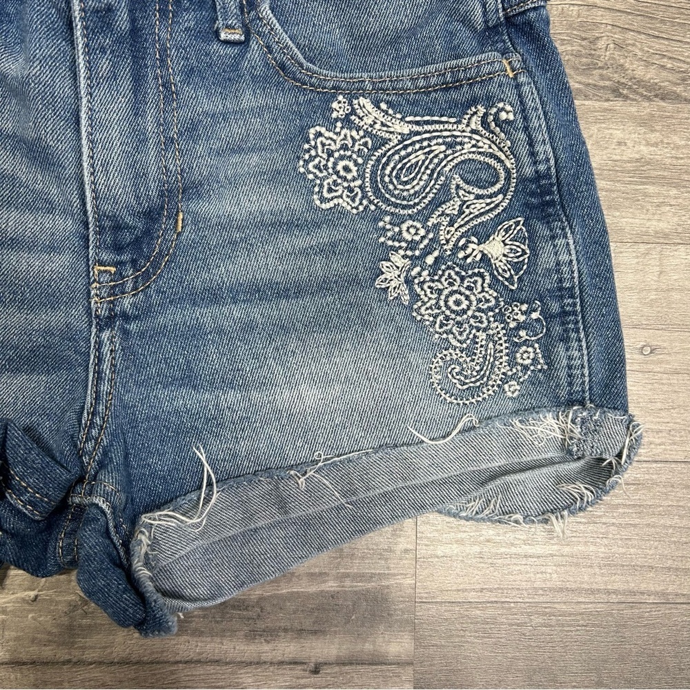 Hollister Blue Denim Jean Shorts with White Embroidery - Picture 4 of 8